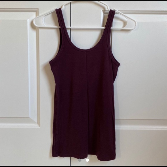 New Tank Top - Picture 2 of 2